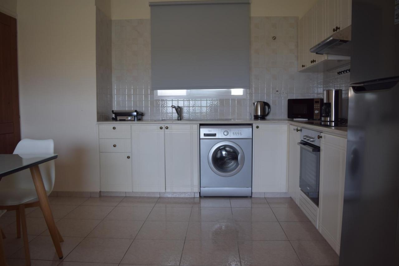 Eden Heights Sea View Apartment 203 - By Imh Travel & Tours Paphos Exterior foto