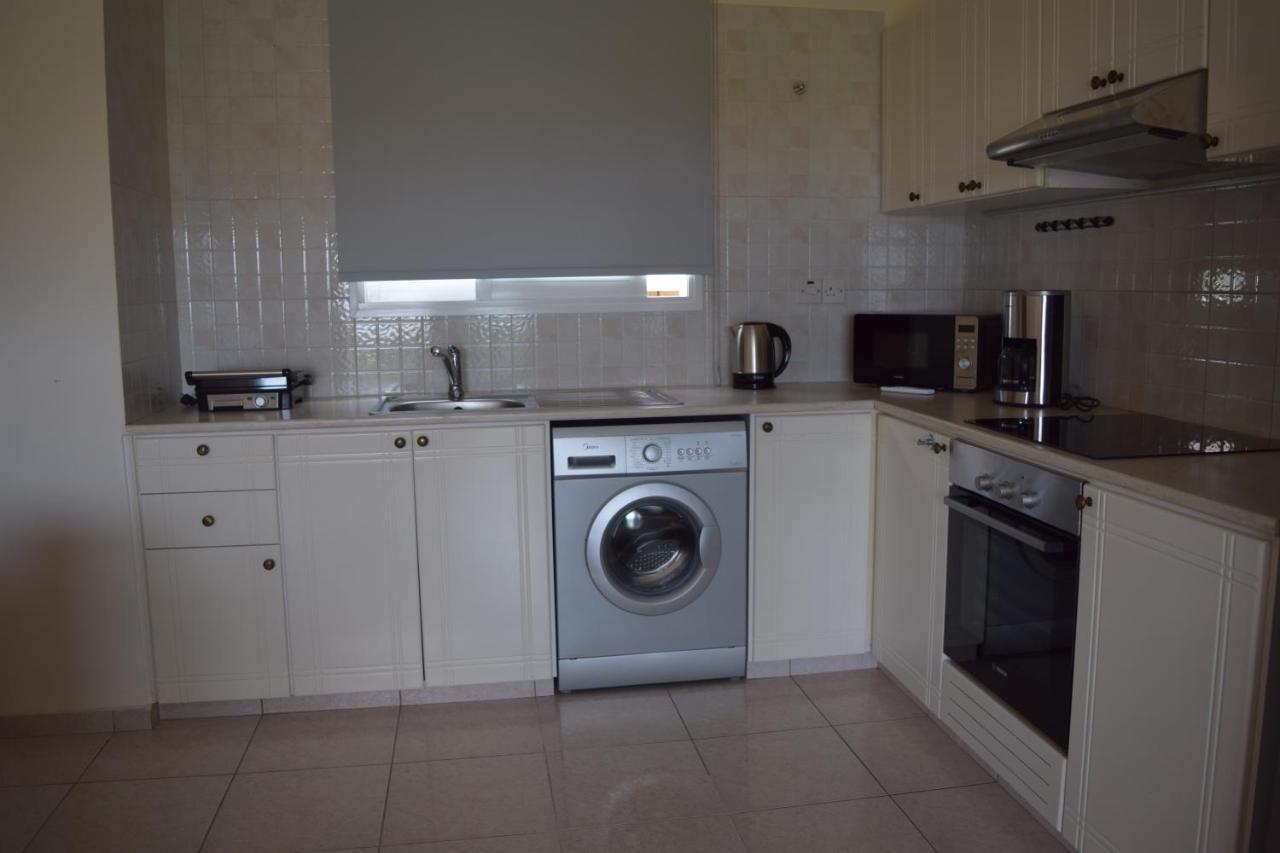Eden Heights Sea View Apartment 203 - By Imh Travel & Tours Paphos Exterior foto